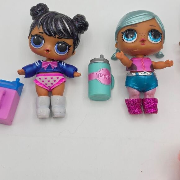 LOL Dolls Bundle - Picture 13 of 14
